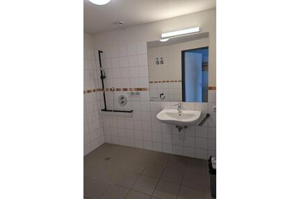 Zimmer frei in Seniorenwohngemeinschaft in Detmold