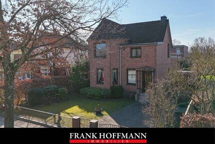 Charmanter Altbau mit großzügigem Grundstück in Hamburg-Schnelsen