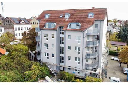 Erstbezug nach Sanierung! 2-RW mit Balkon zu vermieten! - Halle (Saale) Radewell-Osendorf