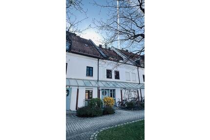Maisonette-Wohnung, 2 Dachterrassen, heller großer Hobbyraum - Markt Schwaben