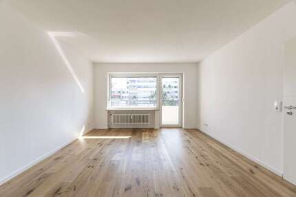 Wohnung zum Kaufen in Augsburg 279.000,00 € 60.86 m²