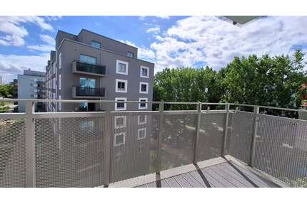 Wohnung zum Mieten in Berlin 1.432,77 € 96.03 m²