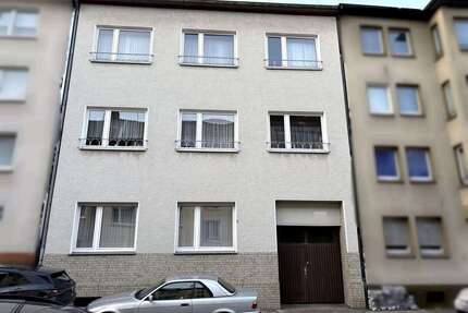Haus zum Kaufen in Gelsenkirchen 299.000,00 € 290.22 m²