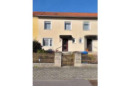 Haus zum Kaufen in Braunsbedra 142.000,00 € 85 m²