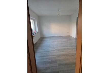 2 ZKB Wohnung mit Abstellkammer und Terrasse - Höhr-Grenzhausen