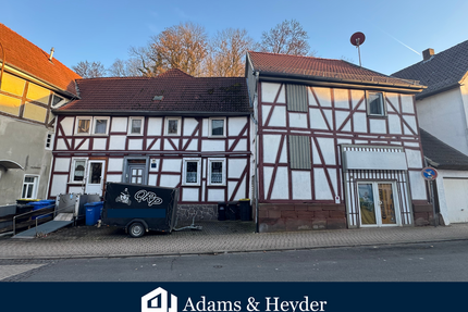 Haus zum Kaufen in Gudensberg 190.000,00 € 225.5 m²