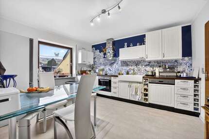 Haus zum Kaufen in Mannebach 235.000,00 € 135 m²
