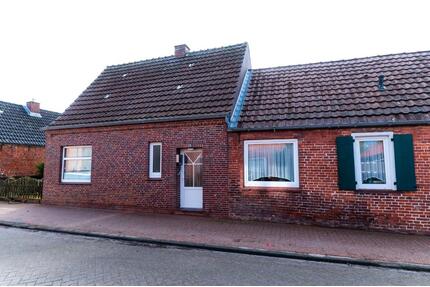 Haus mit Einliegerwohnung - 169.000,00&nbsp;EUR Kaufpreis, ca.&nbsp; 140,00&nbsp;m&sup2; in Upgant-Schott (PLZ: 26529)