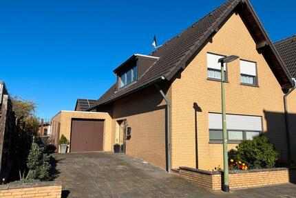 Familienfreundliche Doppelhaushälfte in ruhiger Wohnlage - Zülpich