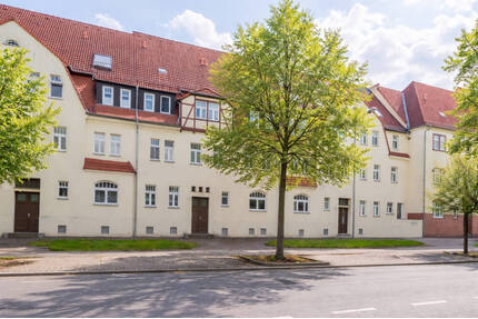 moderne 2-Zimmerwohnung in Leipzig Engelsdorf, Erstbezug nach Sanierung mit Einbauküche - Leipzig / Engelsdorf