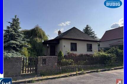 Solides Handwerkerobjekt auf teilbarem Grundstück - Hoppegarten Birkenstein