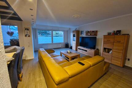 Verkaufe Eigentumswohnung 4,5 Zimmer, in Moers-Hochstraß - Duisburg Hochheide