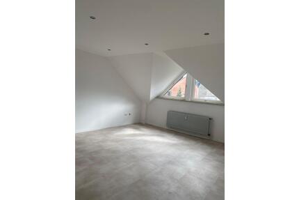 2-Zimmer Wohnung, Erstbezug, frisch saniert!! - Lüdenscheid