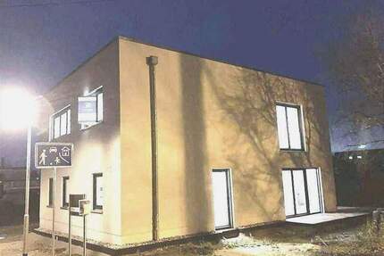 Neubau - bezugsfertig - 599.500,00&nbsp;EUR Kaufpreis, ca.&nbsp; 164,00&nbsp;m&sup2;&nbsp;Wohnfl&auml;che in Delitzsch (PLZ: 04509)