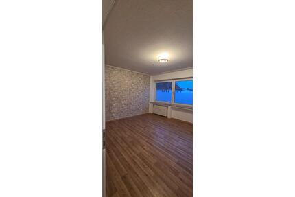 3 Zimmer Wohnung - 750,00&nbsp;EUR Kaltmiete, ca.&nbsp; 81,00&nbsp;m&sup2; in Gütersloh (PLZ: 33330)
