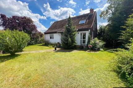 Haus zum Kaufen in Burgdorf 420.000,00 € 171 m²