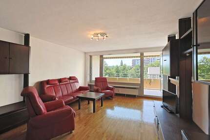 Wohnung zum Kaufen in Leonberg 265.000,00 € 107 m²