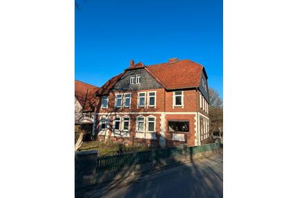 Charmantes Bauernhaus von 1901 - 295.000,00&nbsp;EUR Kaufpreis, ca.&nbsp; 360,00&nbsp;m&sup2; in Bad Nenndorf (PLZ: 31542)