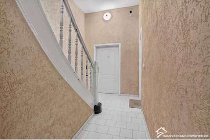 Haus zum Kaufen in Duisburg 499.999,00 € 358.9 m²