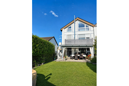 Haus zum Kaufen in Karlsfeld 898.000,00 € 120 m²