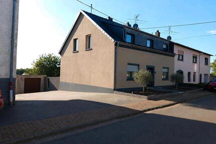 Einfamilienhaus mit viel Garten - Mettlach