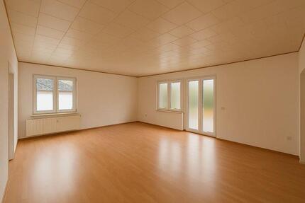 4‑Zimmer‑Wohnung in Stadtvilla mit Garten, Terrasse und Garage - Genthin