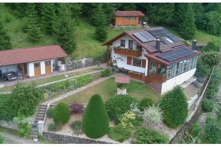 Landhaus mit traumhaftem Ausblick & hochwertiger Ausstattung - Hirschbach