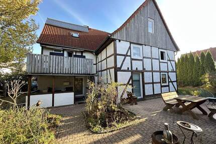 Fachwerkhaus mit Geschichte, Platz und Charakter in Diemelstadt-Wrexen