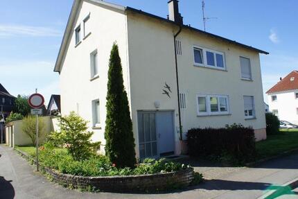 + attraktive Wohnung in 3-Familienhaus mit Balkon + - Öhringen
