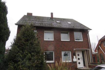 *Teilrenoviertes Dreifamilienhaus mit Garage, überdachter Terrasse und Balkon in Greven-Reckenfeld*