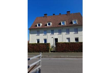 ETW, Hochparterre mit alleiniger Gartennutzung und Stellplatz - Herten