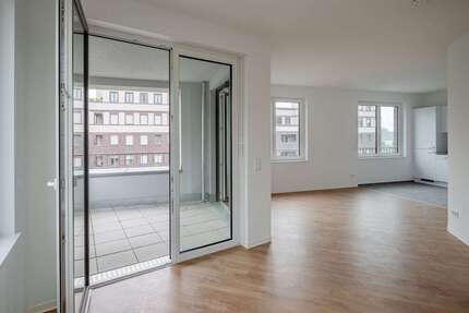Wohnung zum Mieten in Berlin 1.237,00 € 67.79 m²