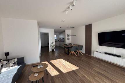 Familienfreundliches Reihenmittelhaus – 4 Zimmer, Garten & Keller, stadtnah - Schleswig