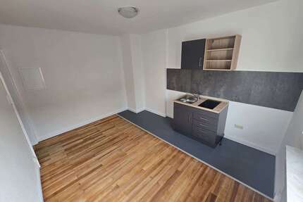 Wohnung zum Mieten in Homburg 300,00 € 23 m²