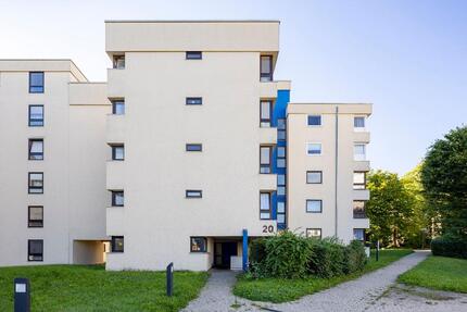 Schöne 2 Zimmer- Wohnung mit Balkon auf dem Zollberg - Esslingen am Neckar Pliensauvorstadt