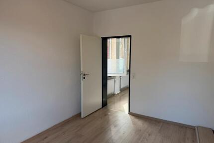 2 Zimmer Wohnung, stadtnah und kernsarniert - Braunschweig Lehndorf-Watenbüttel