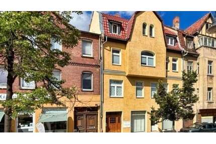 Haus zum Kaufen in Thale 250.000,00 € 354 m²