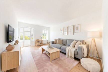 Modern und Kernsaniert: 2-Zimmer-Wohnung zentral in Oranienburg mit Einbauküche
