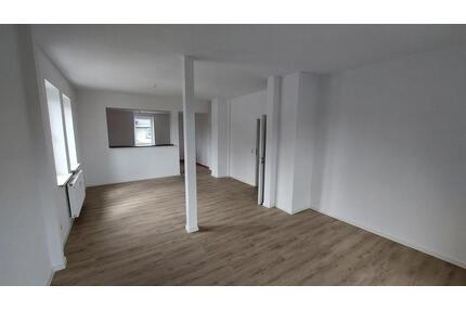 Sanierte 4 - Raumwohnung in TOP - Lage in Lugau - Lugau/Erzgebirge