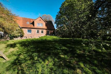 Perfekt für Tierhaltung MFH - 399.000,00&nbsp;EUR Kaufpreis, ca.&nbsp; 340,00&nbsp;m&sup2; in Uelzen (PLZ: 29525)