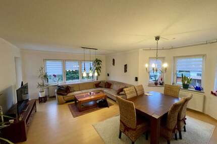 Wohnung zum Kaufen in Kassel 209.000,00 € 89 m²