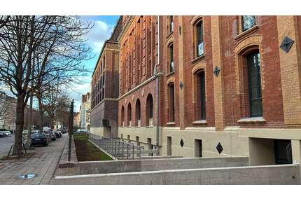 Wohnung zum Mieten in Erfurt 1.371,12 € 115.22 m²