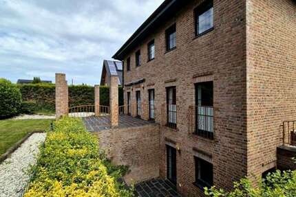Haus zum Kaufen in Geilenkirchen 694.800,00 € 248 m²