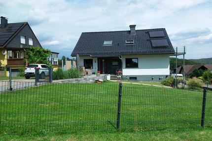 Einfamilienhaus in Leopoldstal - 390.000,00&nbsp;EUR Kaufpreis, ca.&nbsp; 245,00&nbsp;m&sup2; in Horn-Bad Meinberg (PLZ: 32805)