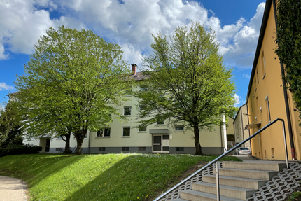 Wohnung zum Mieten in Sulzbach-Rosenberg 325,00 € 44.01 m²