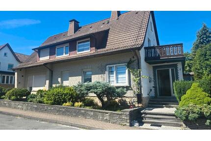 Haus zu verkaufen - 320.000,00&nbsp;EUR Kaufpreis, ca.&nbsp; 220,00&nbsp;m&sup2; in Bad Driburg (PLZ: 33014)