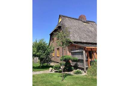 Wunderschönes Reetdachhaus am Naturpark Aukrug! - Heinkenborstel