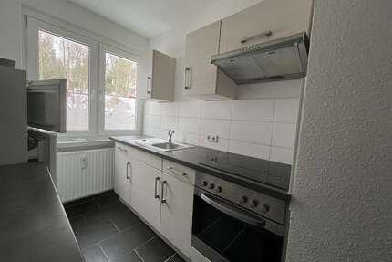 Wohnung zum Mieten in Chemnitz 300,00 € 46.8 m²