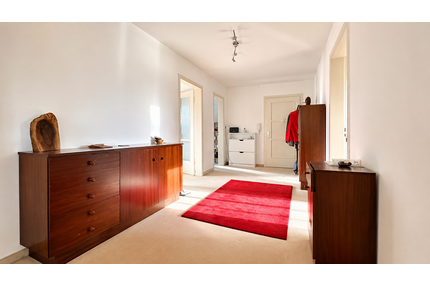 Wohnung zum Kaufen in Düsseldorf 345.000,00 € 91 m²