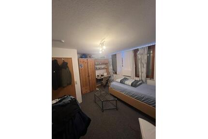 1 zimmer in einer 3 zimmer Wg in Finkenstr.7 70199 Stuttgart